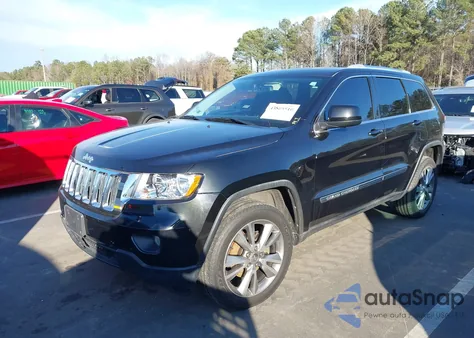 2013 Jeep Grand Cherokee Laredo z USA, uszkodzony, nr VIN 1C4RJFAG0DC503101